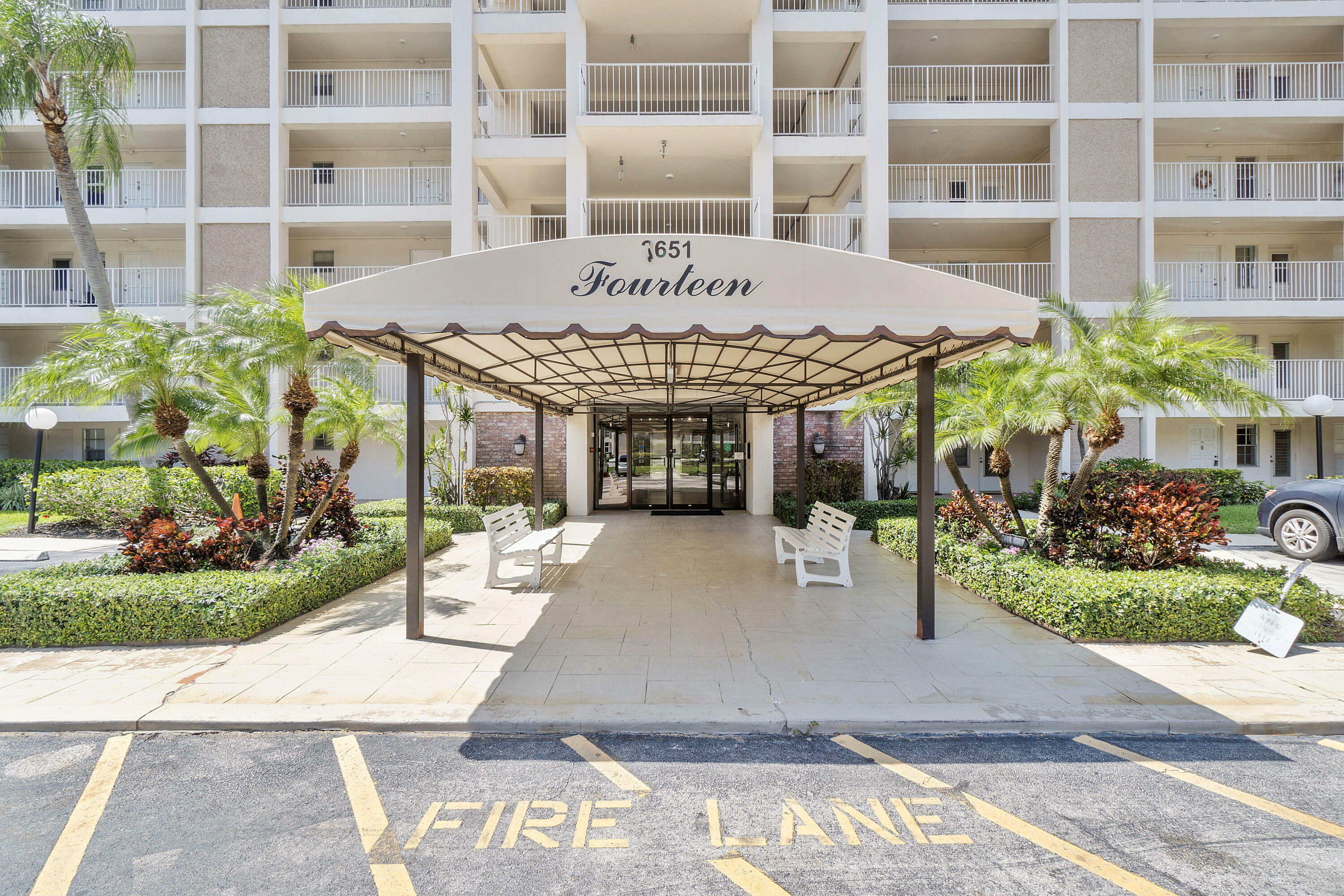 Property Photo: 2651 S Course Drive 306 FL 33069
