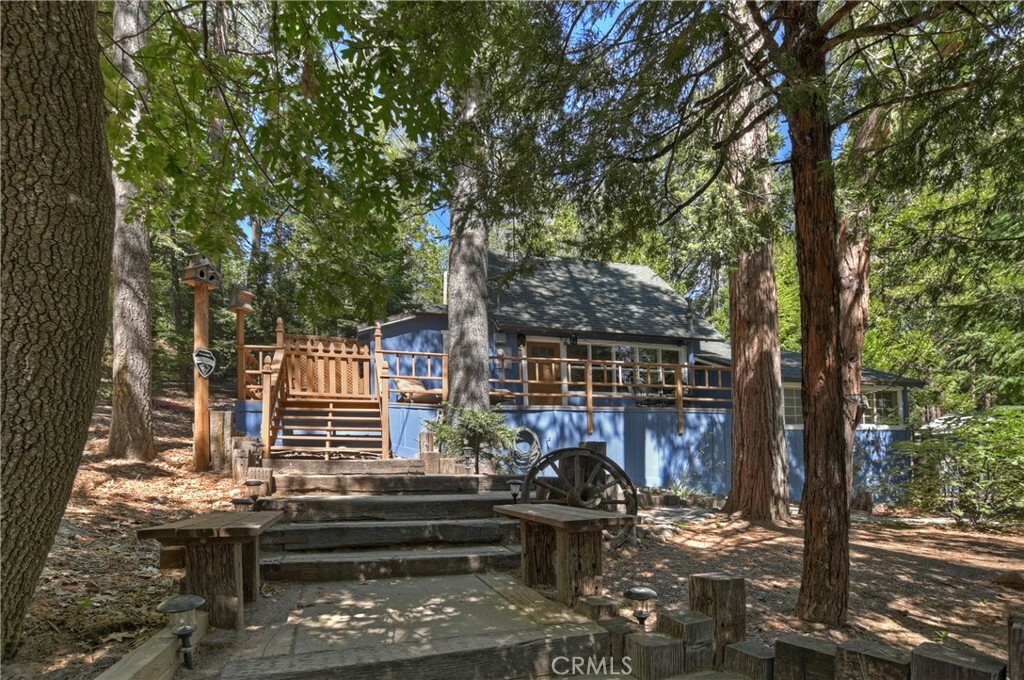 Property Photo:  192 Pine Terrace  CA 92321 