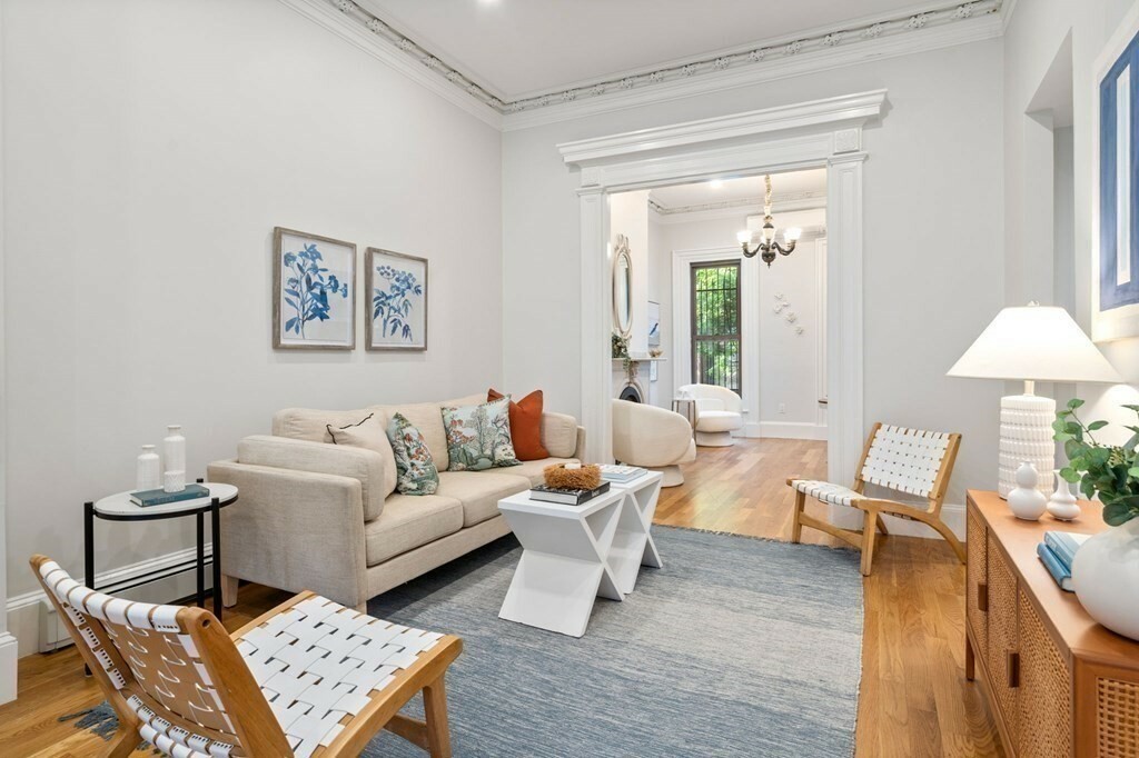 Property Photo: 98 West Springfield Street 1 MA 02118