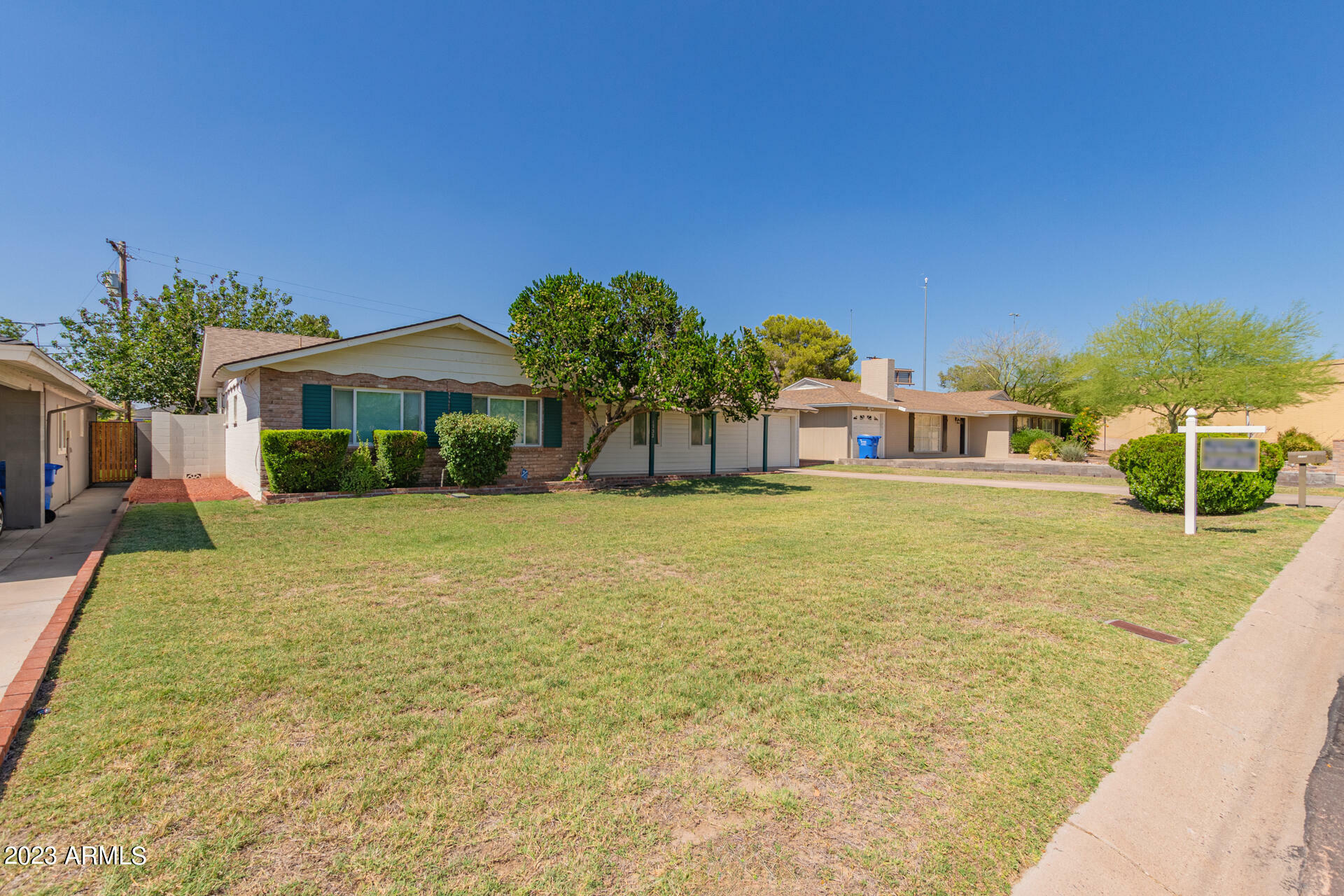 Property Photo: 1732 E Maryland Avenue AZ 85016