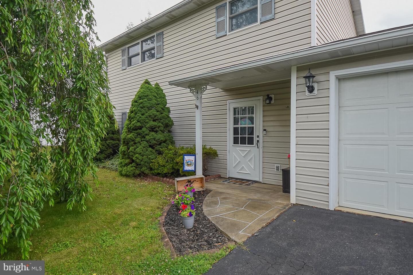 Property Photo:  46 S Chickadee Street  WV 26726 