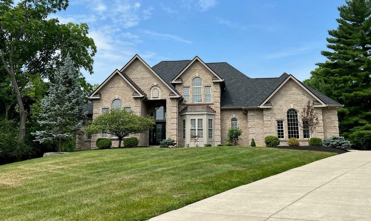 Property Photo: 10019 Windzag Ln OH 45242