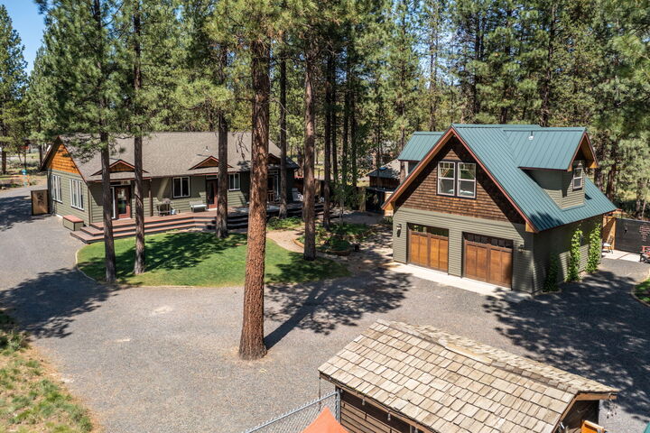 16105 Mountain Sheep Lane  Bend OR 97707 photo