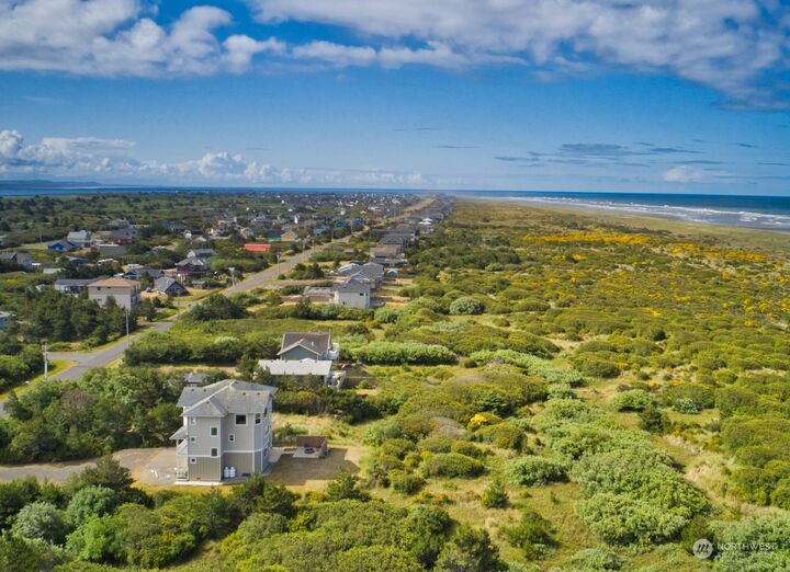 Property Photo:  769 S Sand Dune Avenue SW  WA 98569 