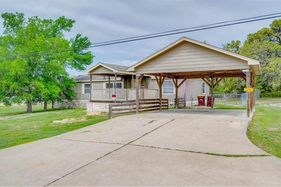 Property Photo:  212 Gatlin Creek Road  TX 78620 