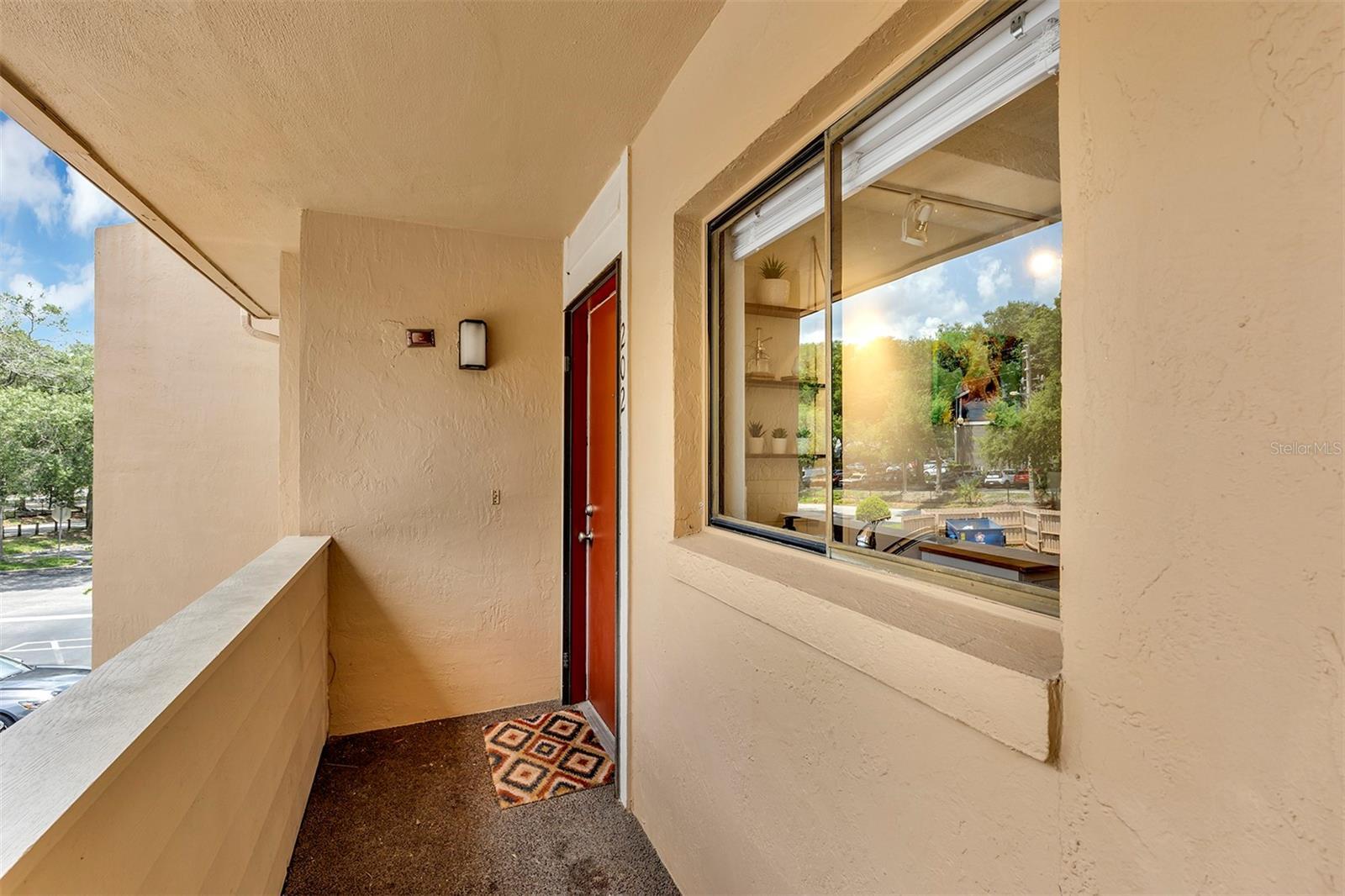 Property Photo:  600 Cranes Way 202  FL 32701 