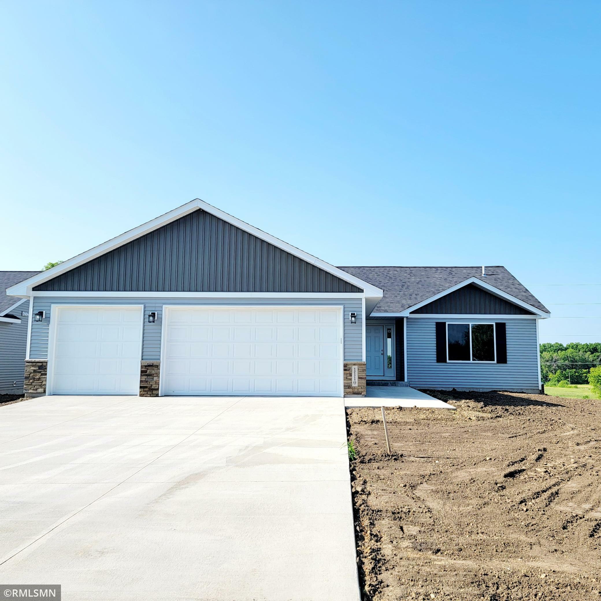 Property Photo:  1110 Sunset Boulevard NW  MN 56069 