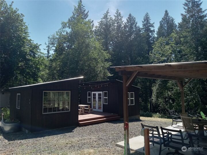 Home for sale in Quilcene 90 Maple Street, Quilcene, WA 98376