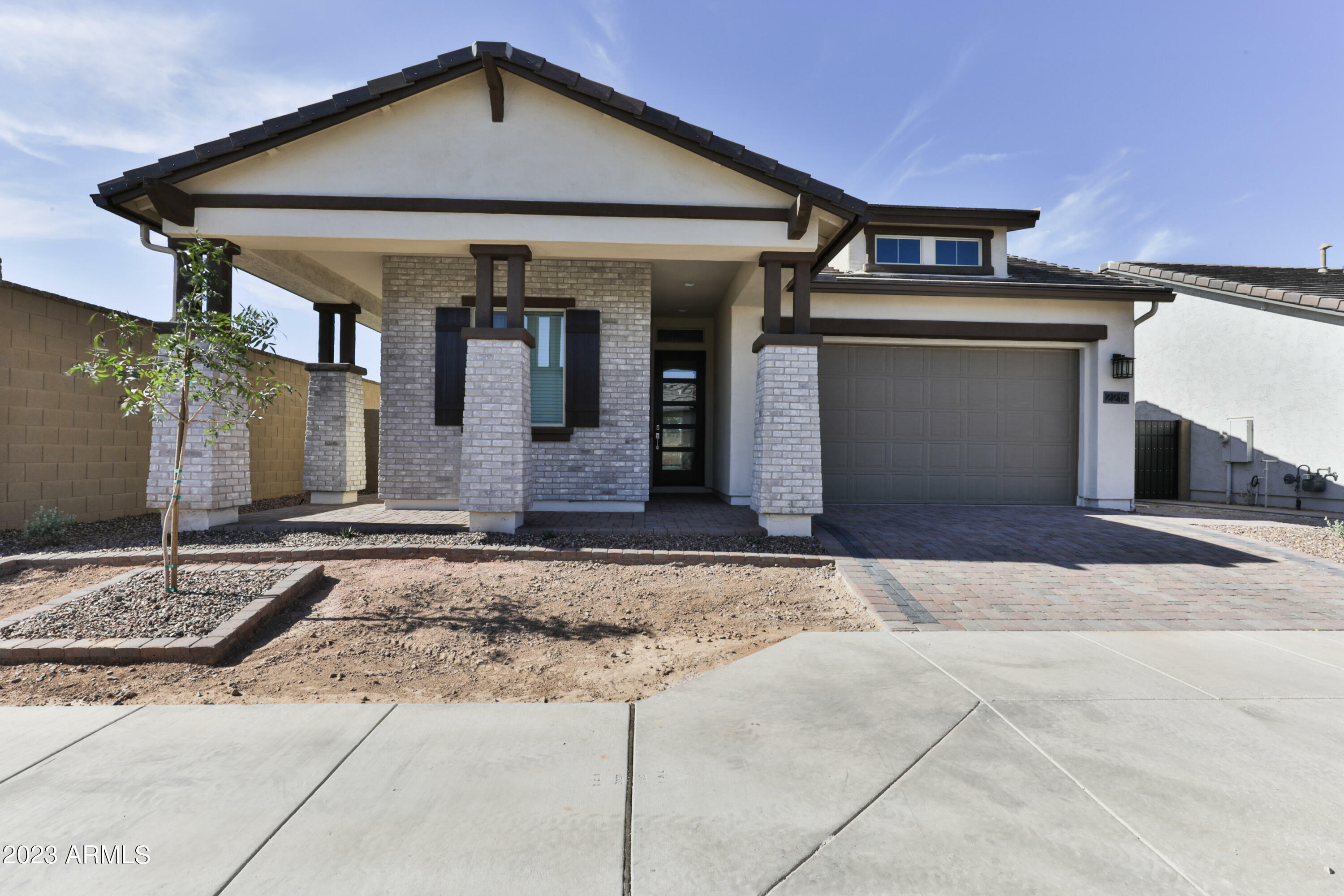 Property Photo:  2216 E Athena Avenue  AZ 85297 