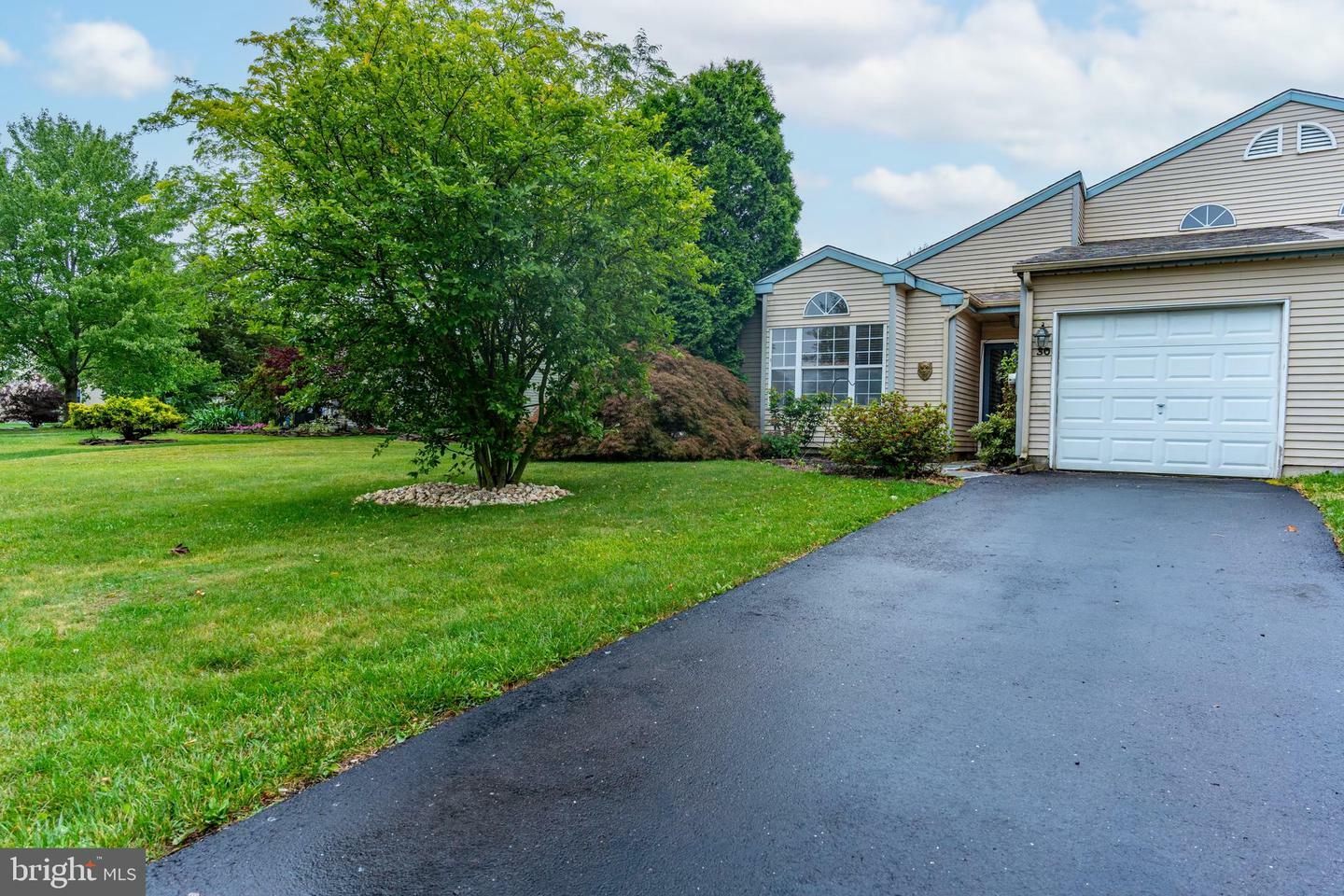 Property Photo:  30 Kern Drive  PA 18944 