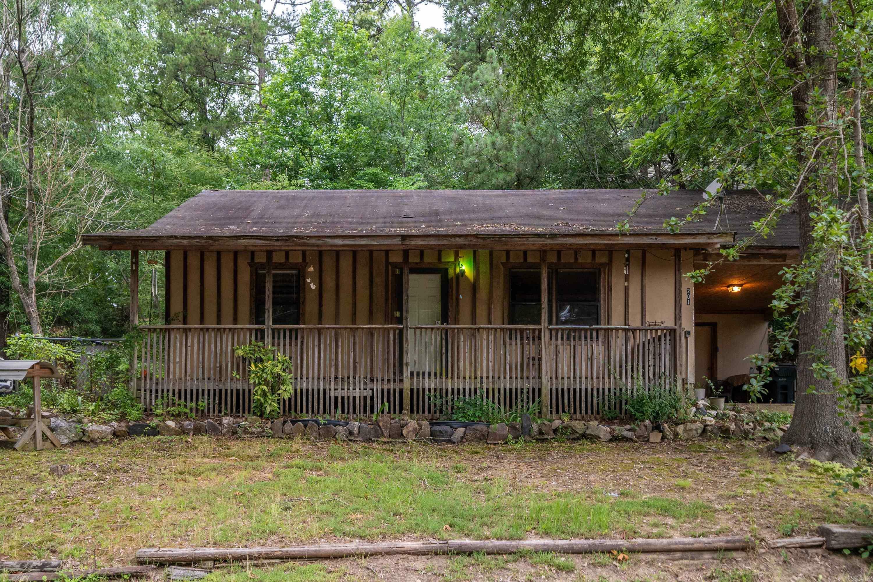 Property Photo:  201 Shore Acres  AR 71913 