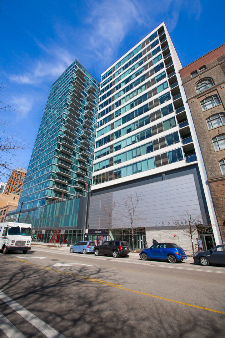 Property Photo: 1345 S Wabash Avenue 1508 IL 60605
