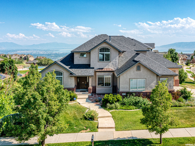 Property Photo: 1962 E Oak Summit Dr UT 84020