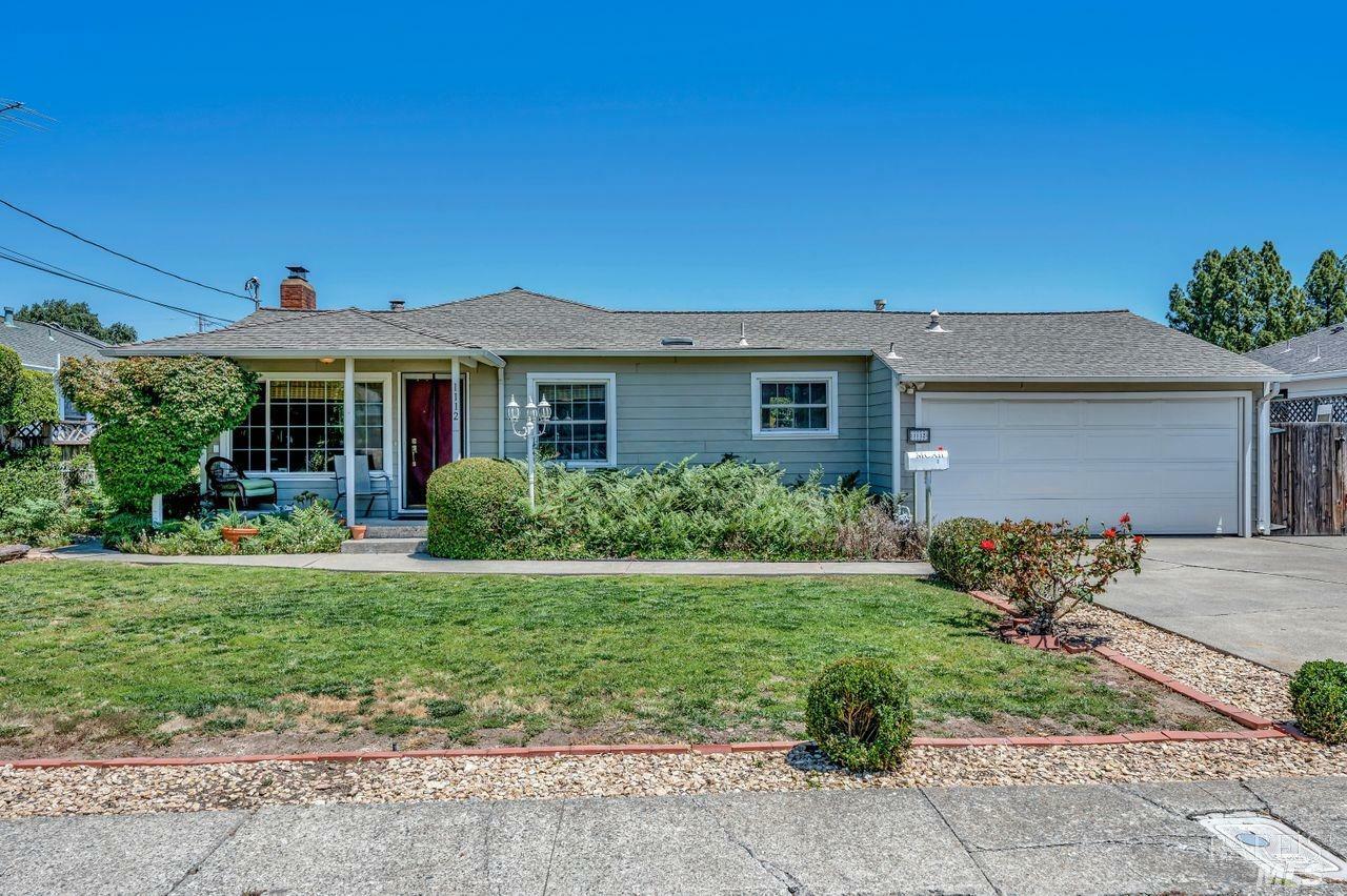 Property Photo:  1112 Elm Drive  CA 94945 