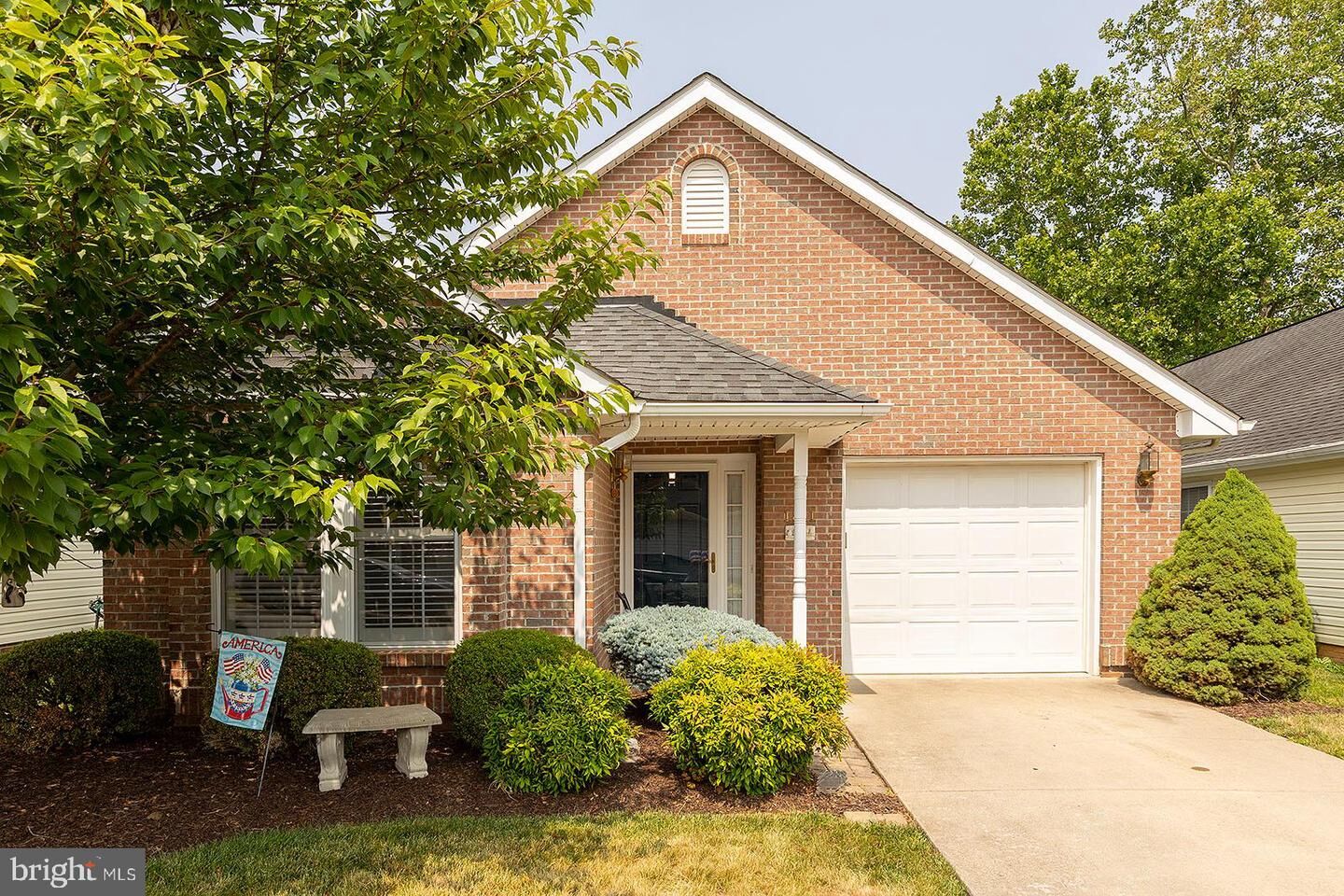 Property Photo:  1811 Melvor Lane  VA 22601 