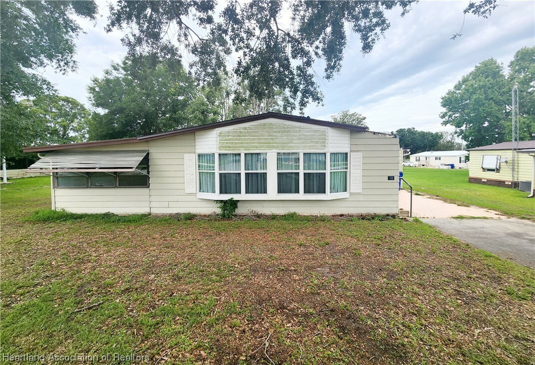 Property Photo:  90 S Rally Road  FL 33825 