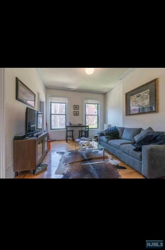 Property Photo:  66 10th Street 2  NJ 07030 