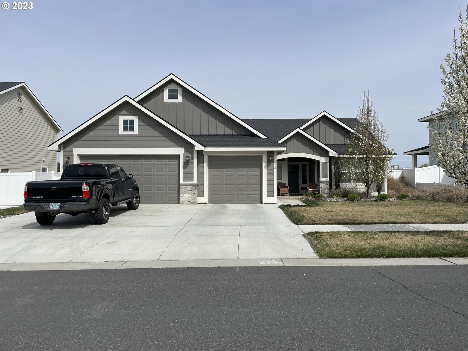 Property Photo: 112 Rome St OR 97818