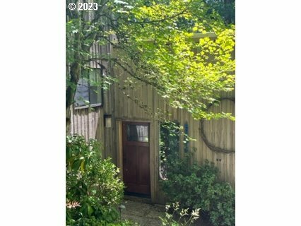 Property Photo:  6506 SW Barnes Rd  OR 97225 