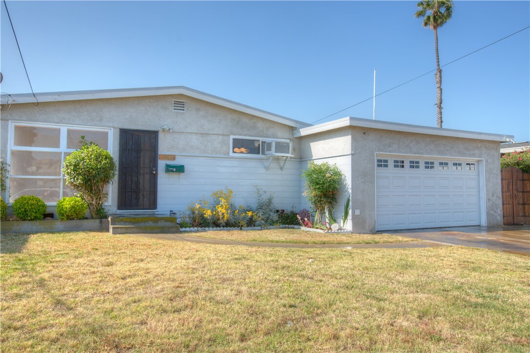 Property Photo:  3006 E 11th Street  CA 91950 