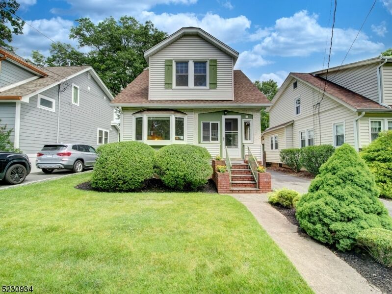 Property Photo:  7 Myrtle Ave  NJ 07928 