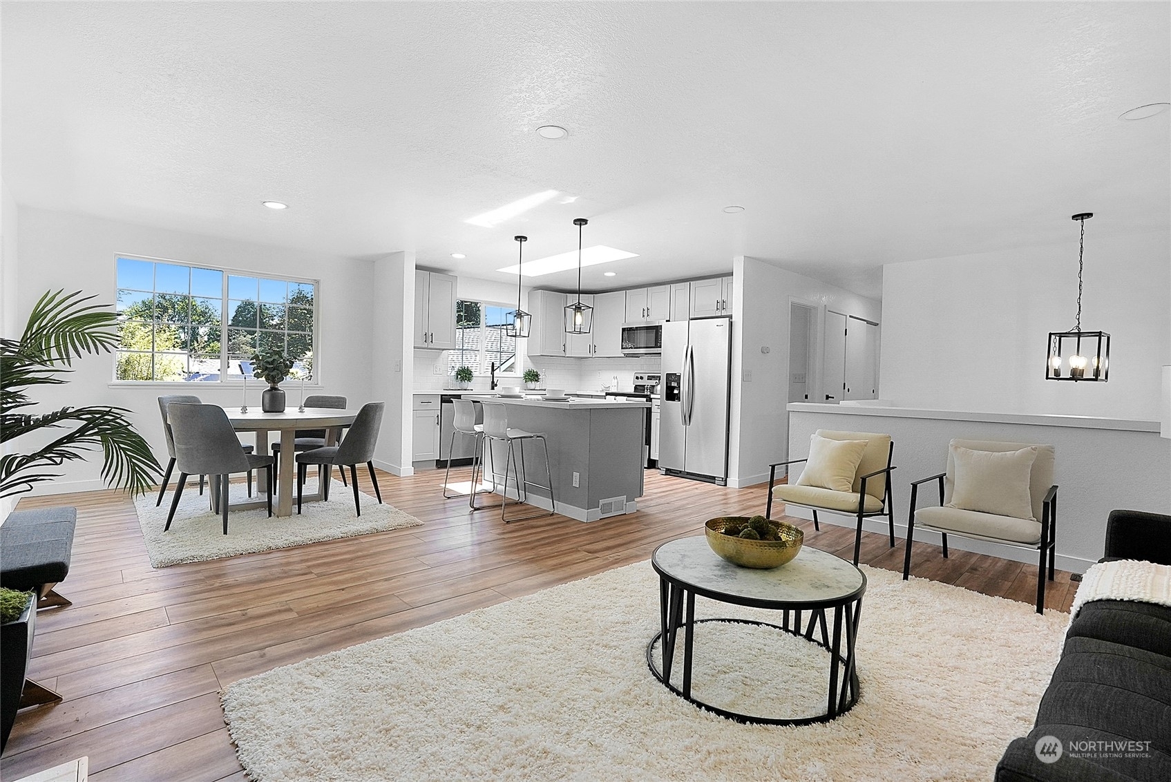 Property Photo: 1822 NE 96th Street WA 98115