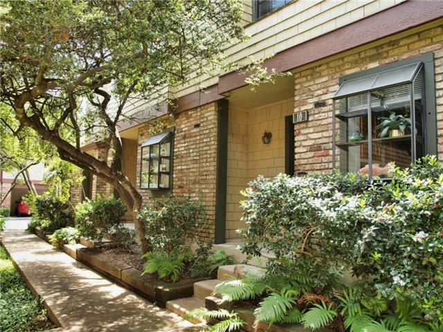 Property Photo: 7122 Wood Hollow Drive 10 TX 78731