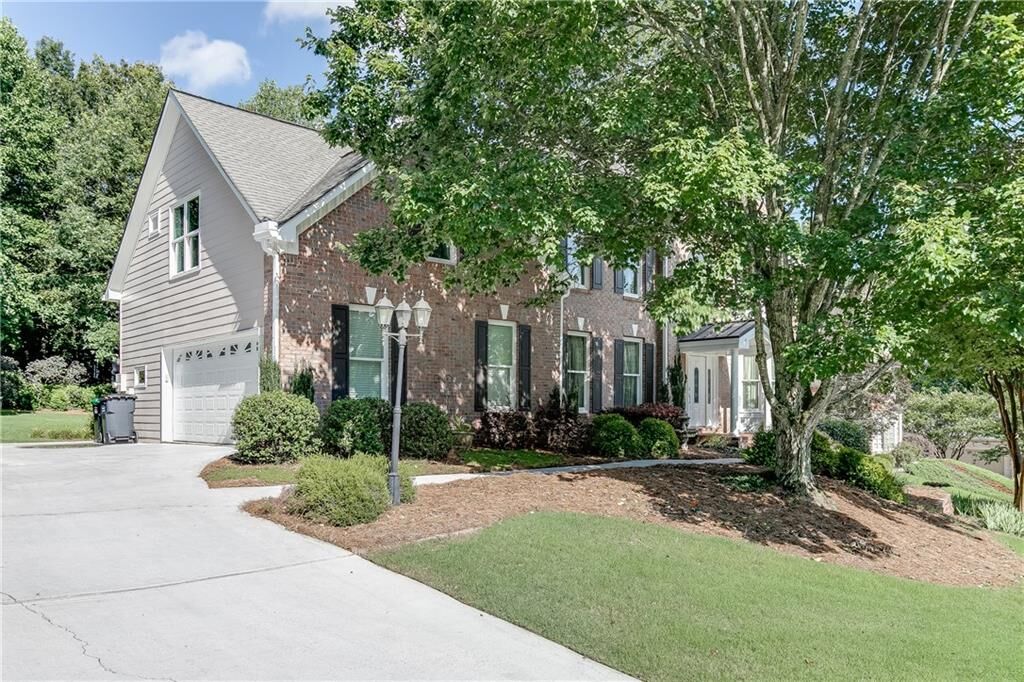 Property Photo:  3865 Moon Shadow Way  GA 30519 