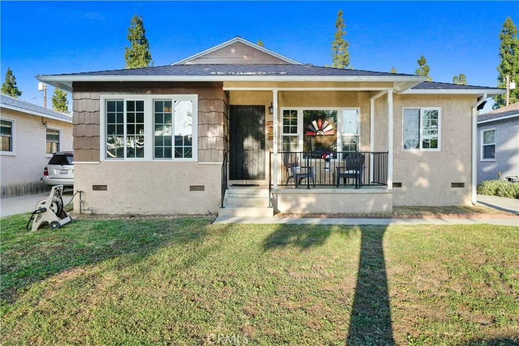 Property Photo:  5034 Briercrest Avenue  CA 90713 