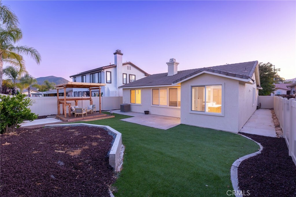 Property Photo:  37784 Alder Court  CA 92562 