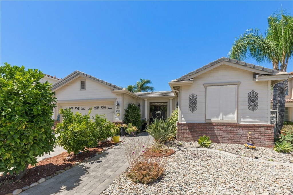 Property Photo: 29696 Rossiter Road CA 92563