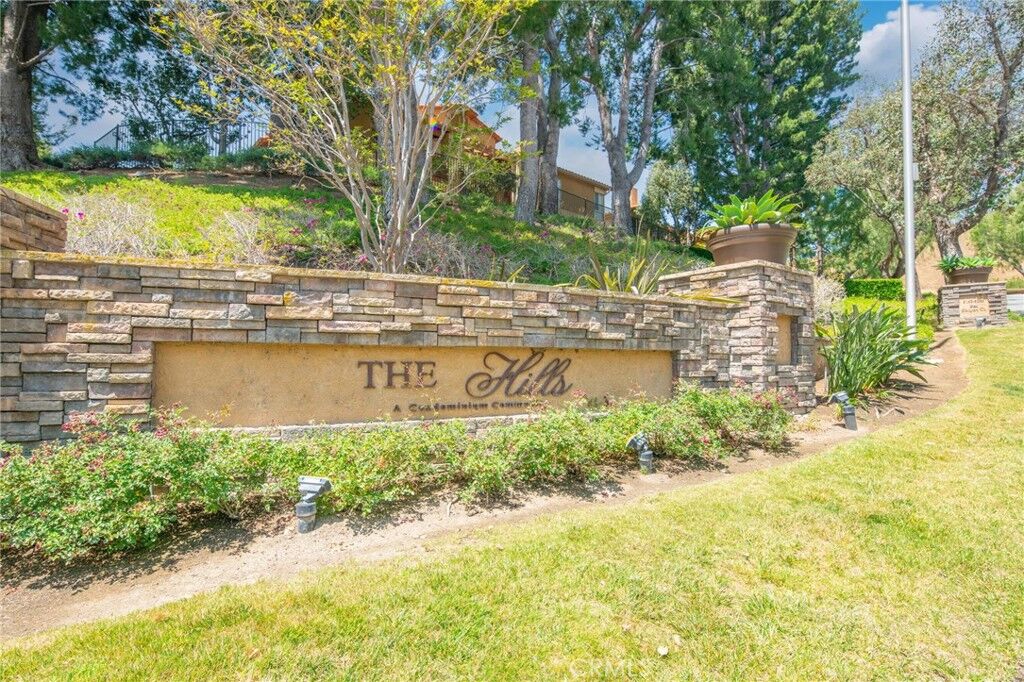 Property Photo:  5225 Box Canyon Court 21E  CA 92887 