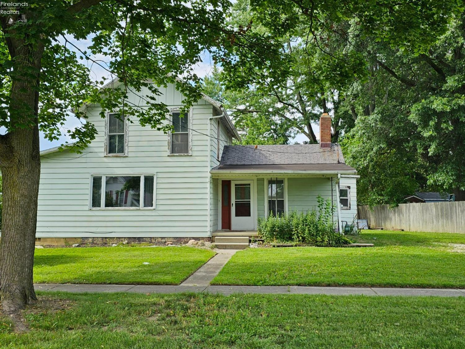 Property Photo: 8 Bouscay Avenue OH 44857