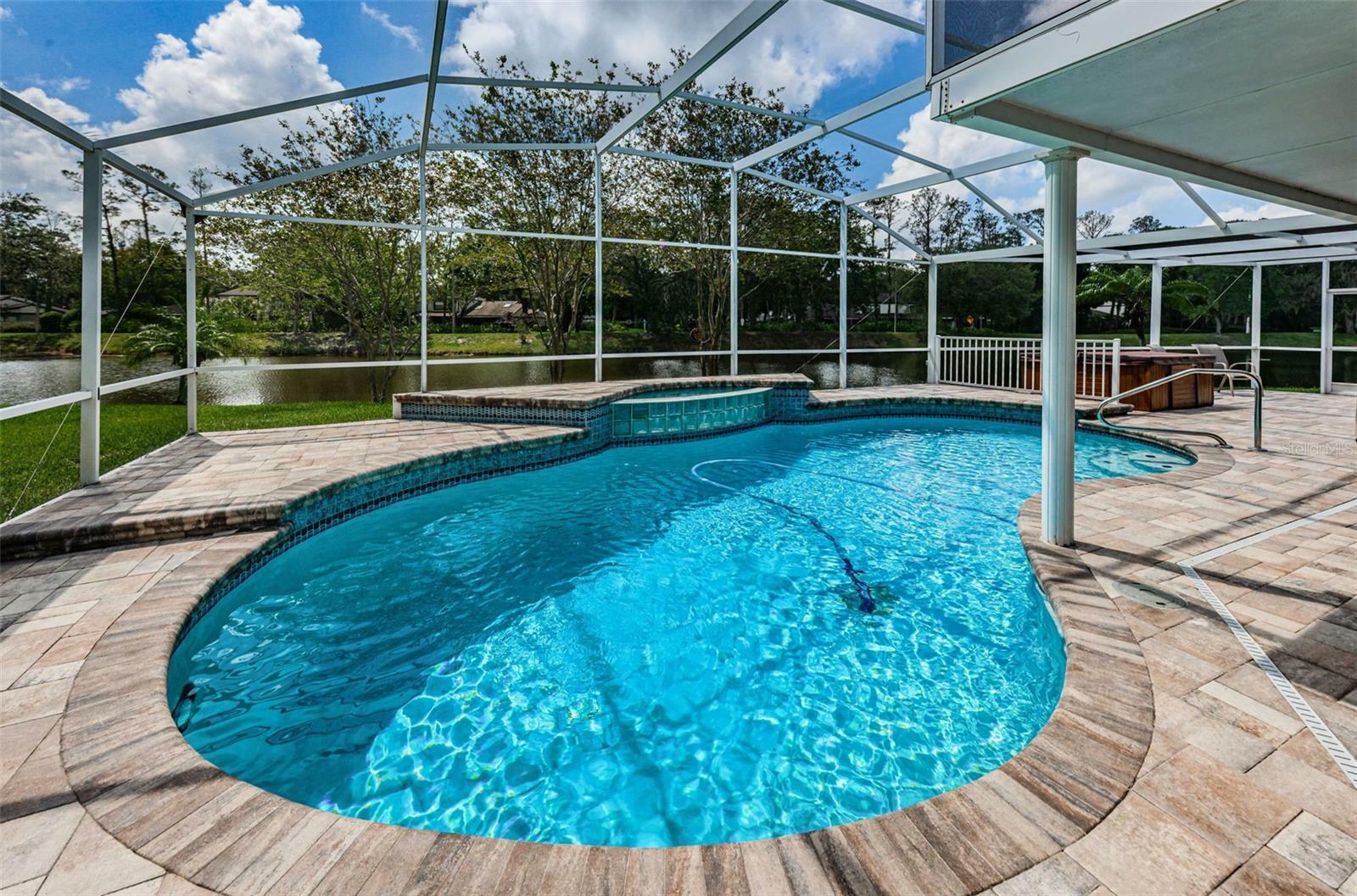 Property Photo:  895 Inverry Drive  FL 34677 