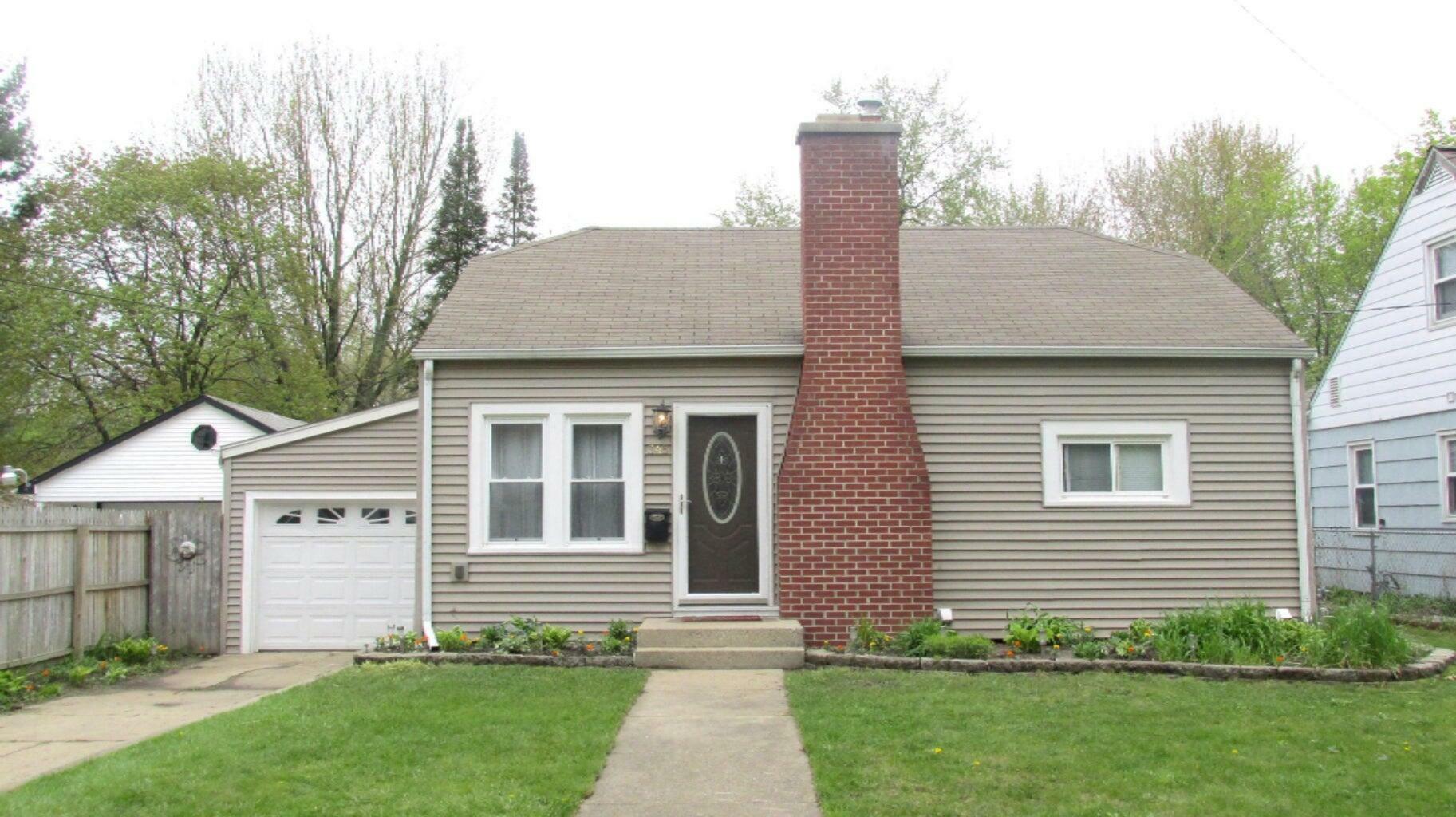 Property Photo:  345 Pleasantview Drive  MI 49017 