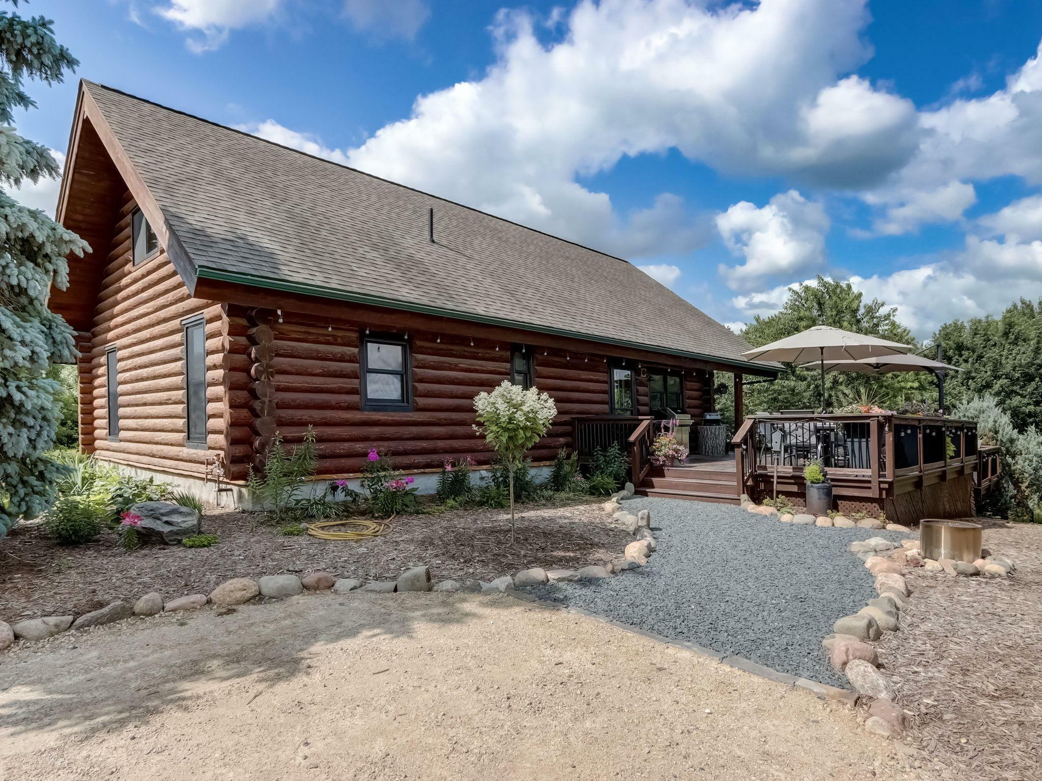 Property Photo: 15200 Latopp Court MN 55053