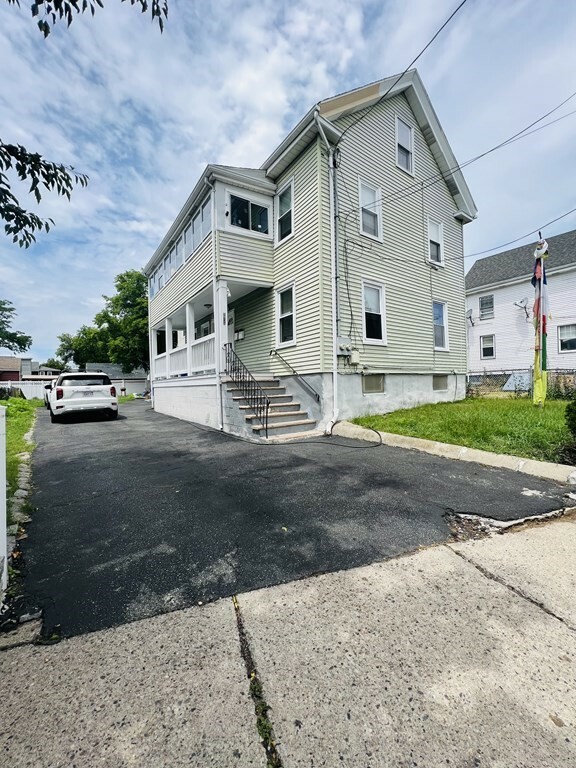 Property Photo: 241 Pearl St 1 MA 02148