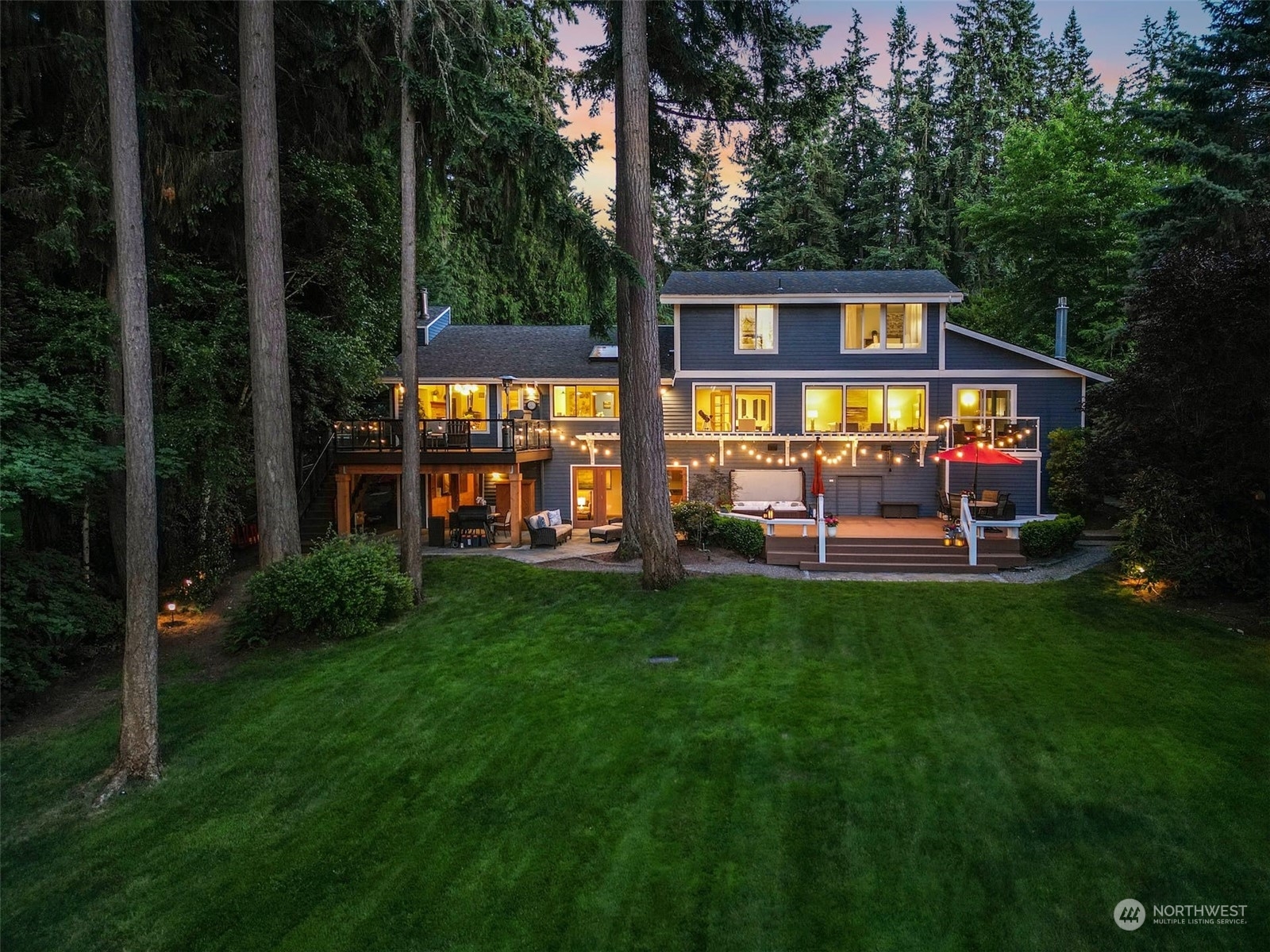 Property Photo: 22016 SE 28th Street WA 98075