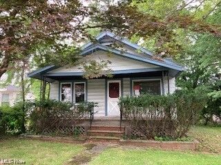 Property Photo:  45 Palmetto Avenue  OH 44146 