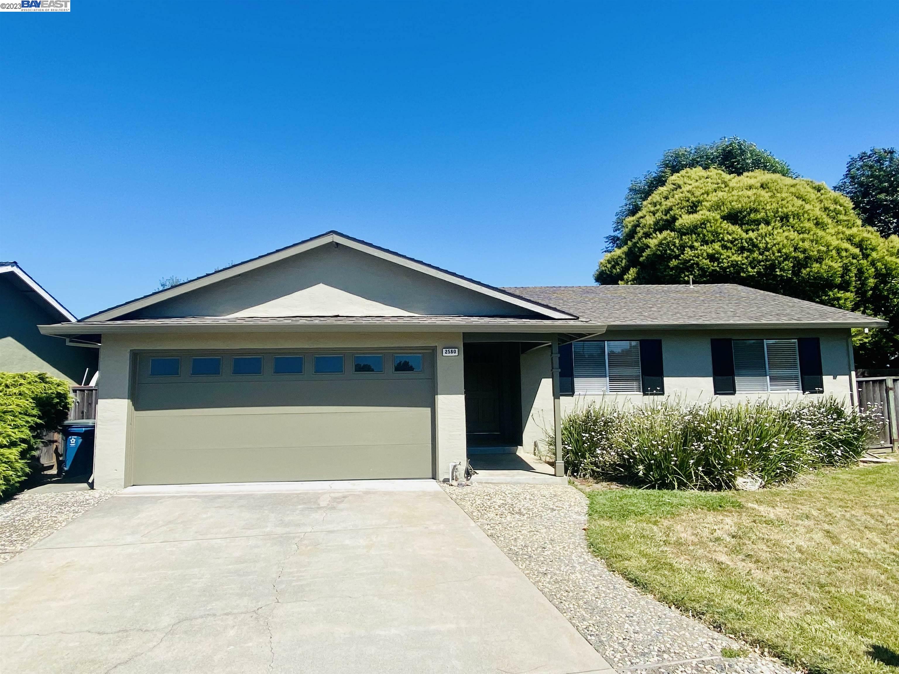 Property Photo:  2580 Early Rivers Ct  CA 94587 