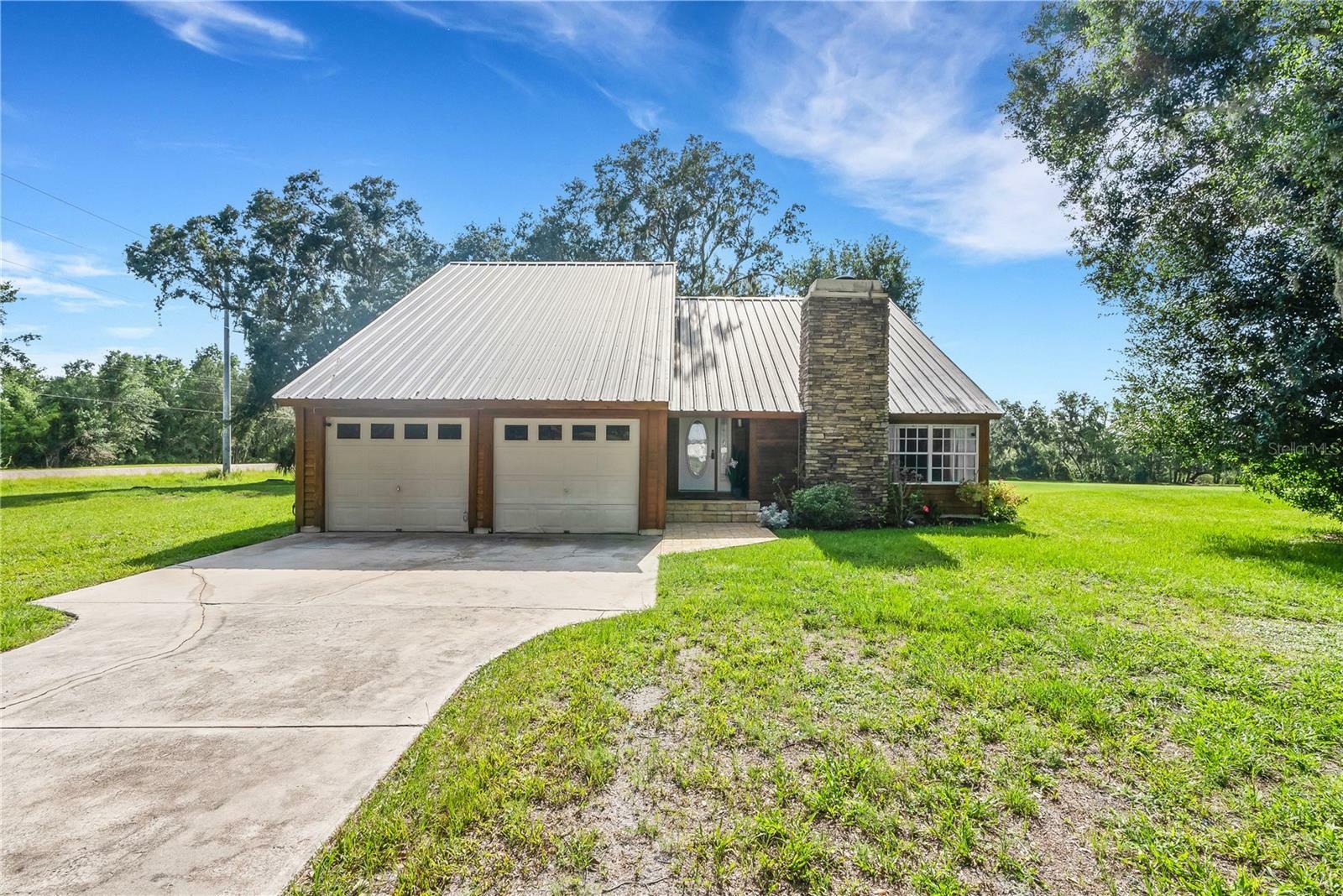 Property Photo:  496 River Lane  FL 33873 