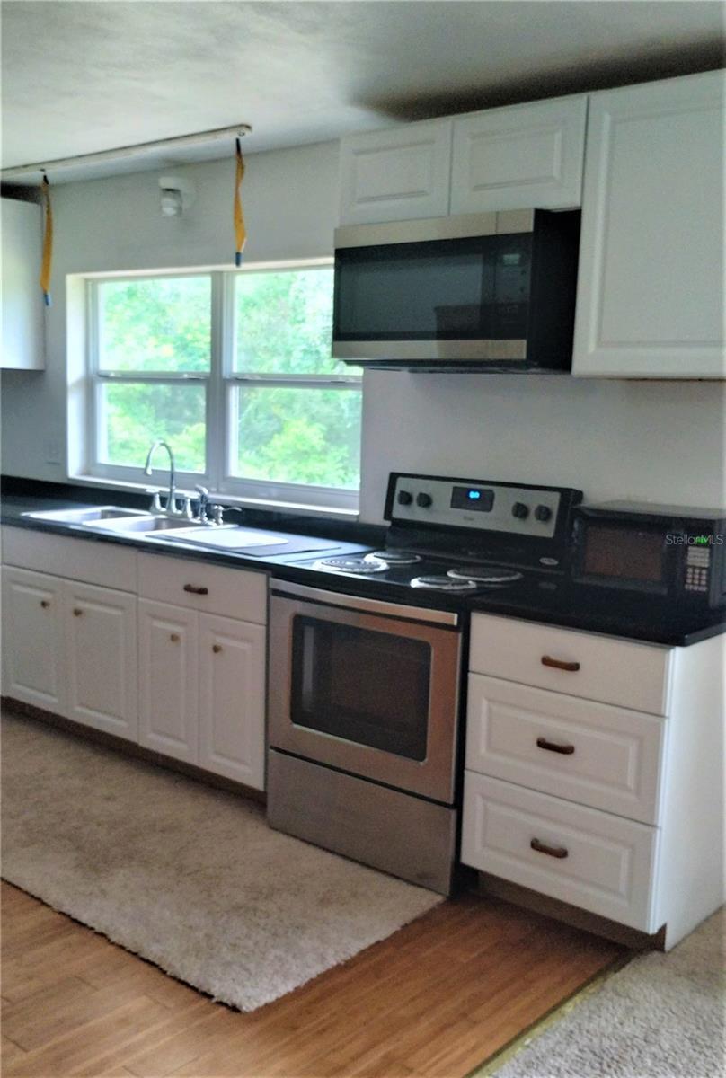 Property Photo:  417 Main Street  FL 33838 