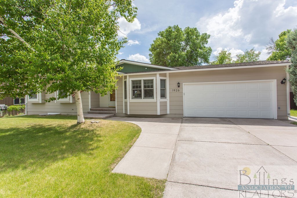Property Photo:  1926 Parkhill  MT 59102 