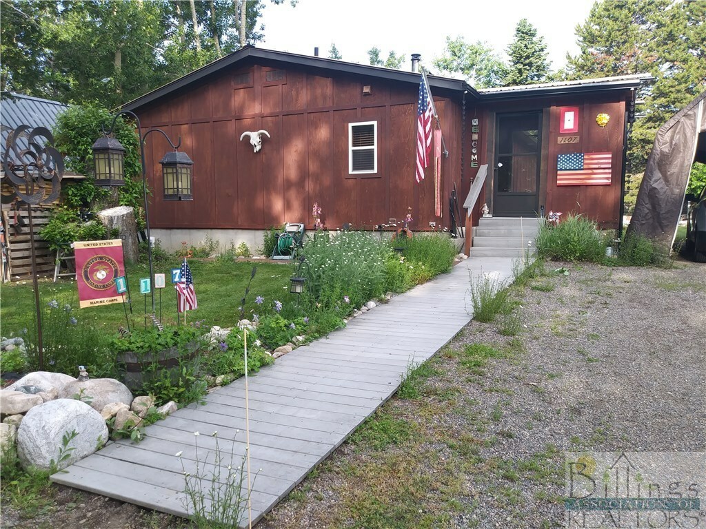 Property Photo: 1107 Grant Ave. South MT 59068