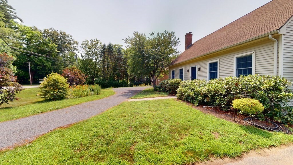 Property Photo:  482 Turners Falls Rd  MA 01351 