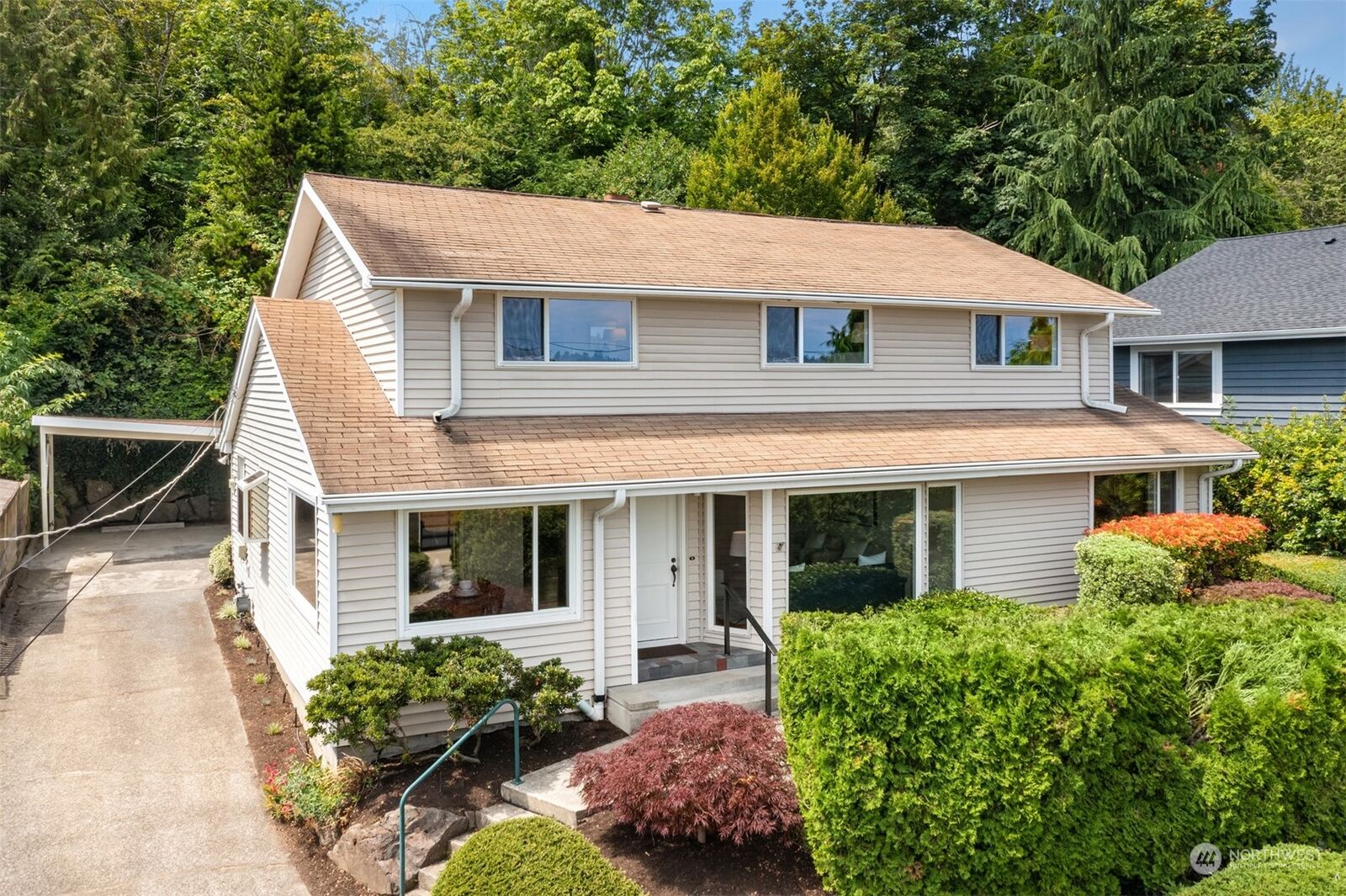 Property Photo:  5919 Wilson Avenue S  WA 98118 