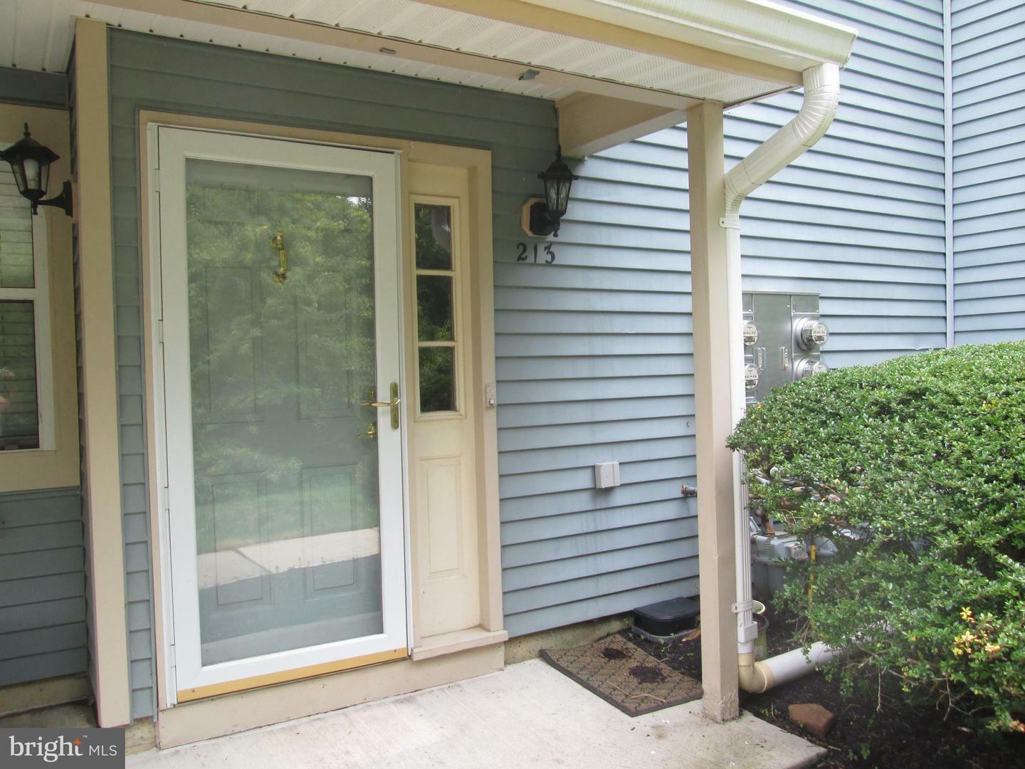 Property Photo:  213 Andover Place  NJ 08691 