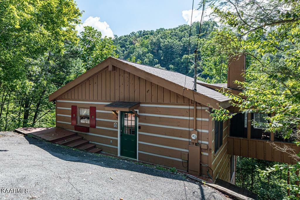 Property Photo:  942 Vixen Run  TN 37738 