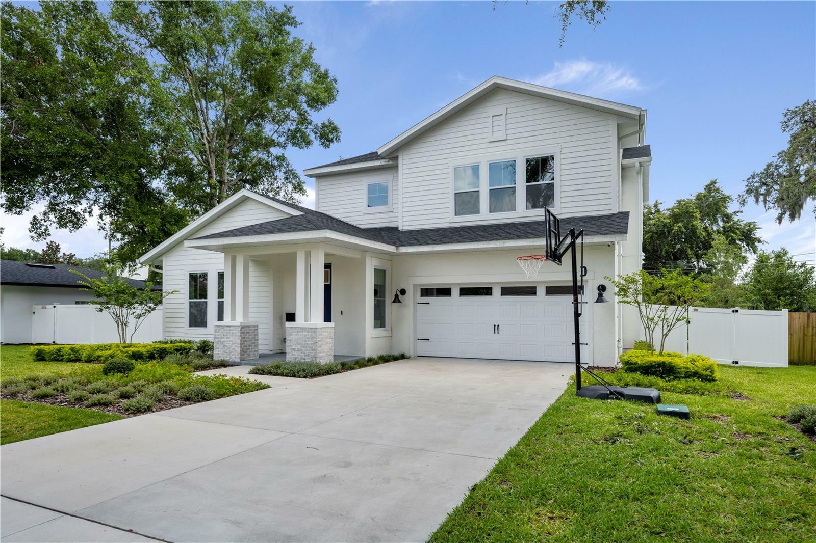 Property Photo:  1208 Chichester Street  FL 32803 