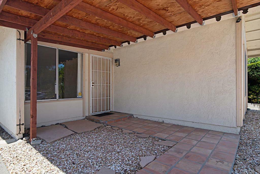 Property Photo:  1375 Panorama Ridge Road  CA 92056 